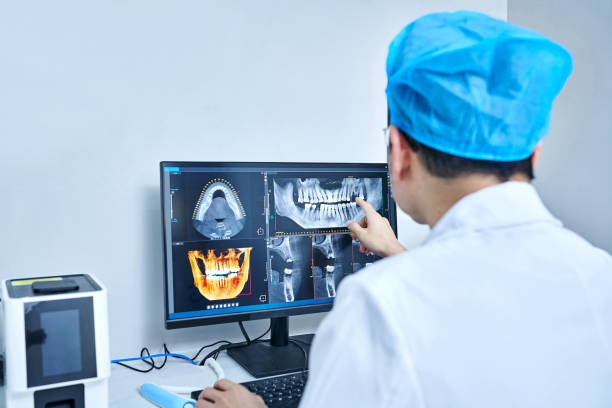 Best Emergency Dentist for Knocked-Out Tooth in Monticello, MS
